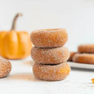 Pumpkin Spice Donuts